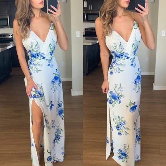 Lush White Blue Floral Side Slit Maxi Dress Large - Picture 6 of 6